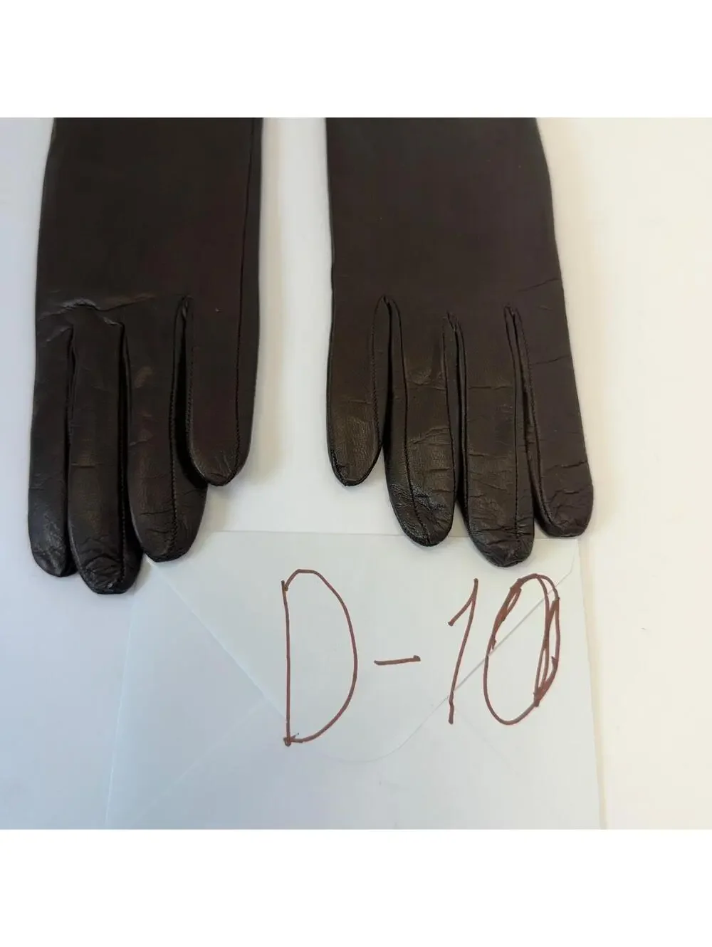 Neiman Marcus Leather Gloves 100%‎ Cashmere Lined Women's Size 6 1/2 New w/Tags
